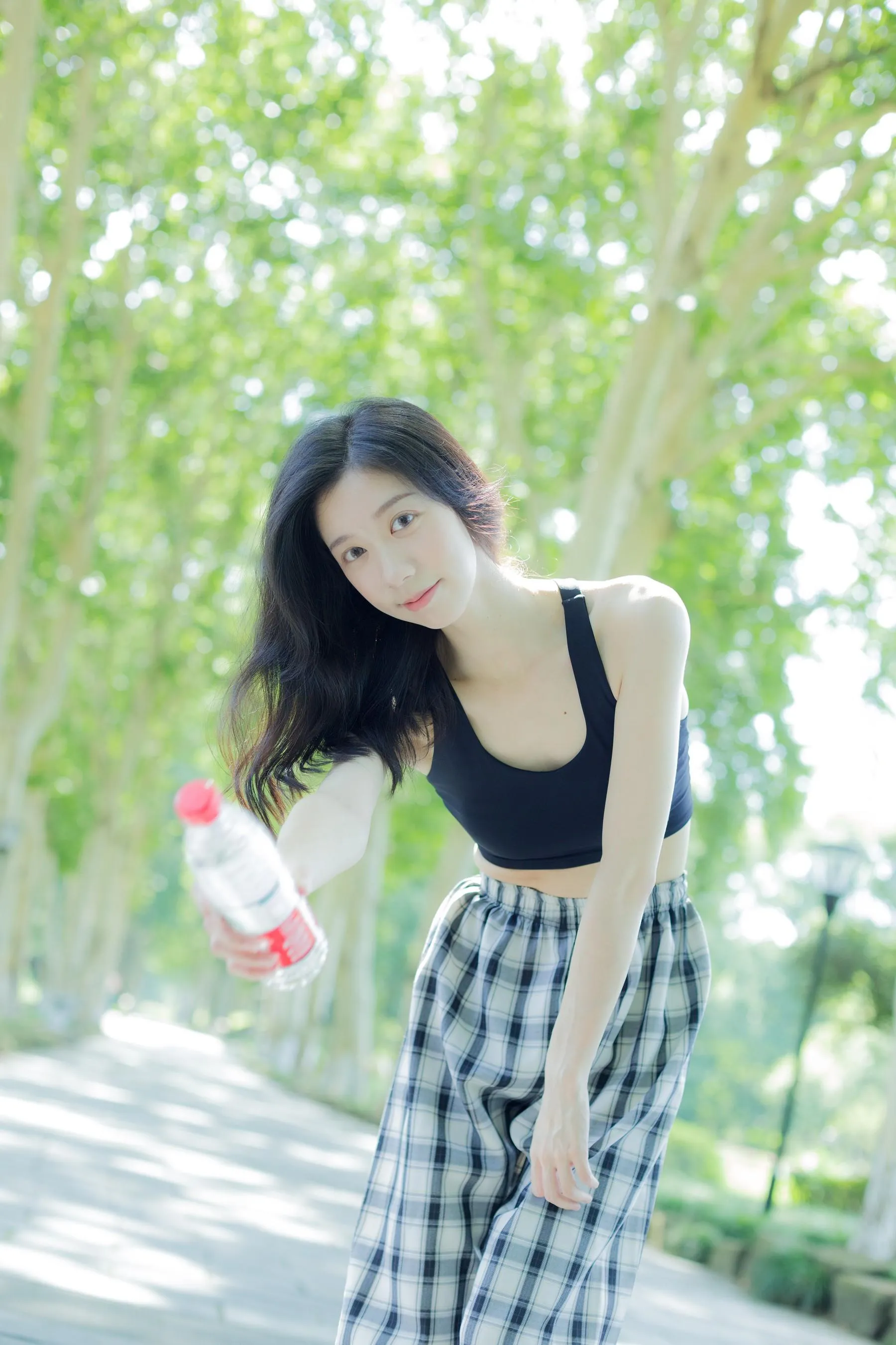 [YITUYU艺图语]2022.09.08 晨练日 饲猫少女- [27P]插图4